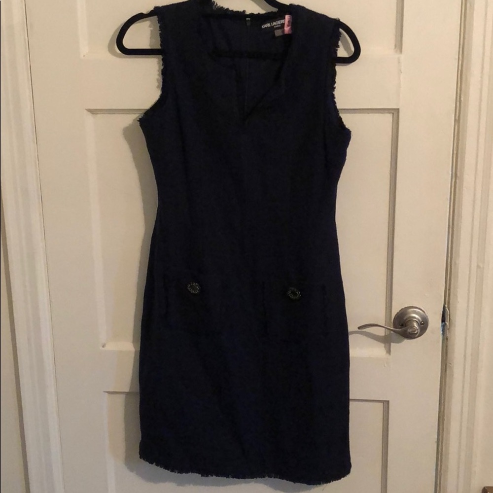 Worn a couple times great dress for work